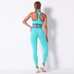 Conjunto Deportivo Leggings Push Up + Crop Top Celeste Ref 5030