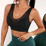 Crop Top Deportivo Con Malla Espalda Descubierta - Negro Ref. 2325