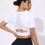 Crop Top Deportivo Transpirable Con Malla – Blanco Ref. 2210