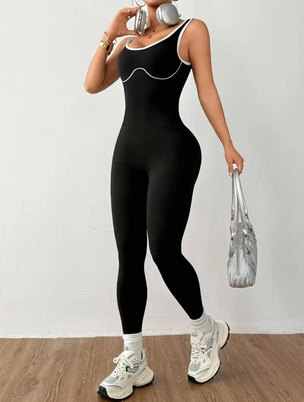 WhatsApp Image 2025-11-12 at 6.00.01 PM