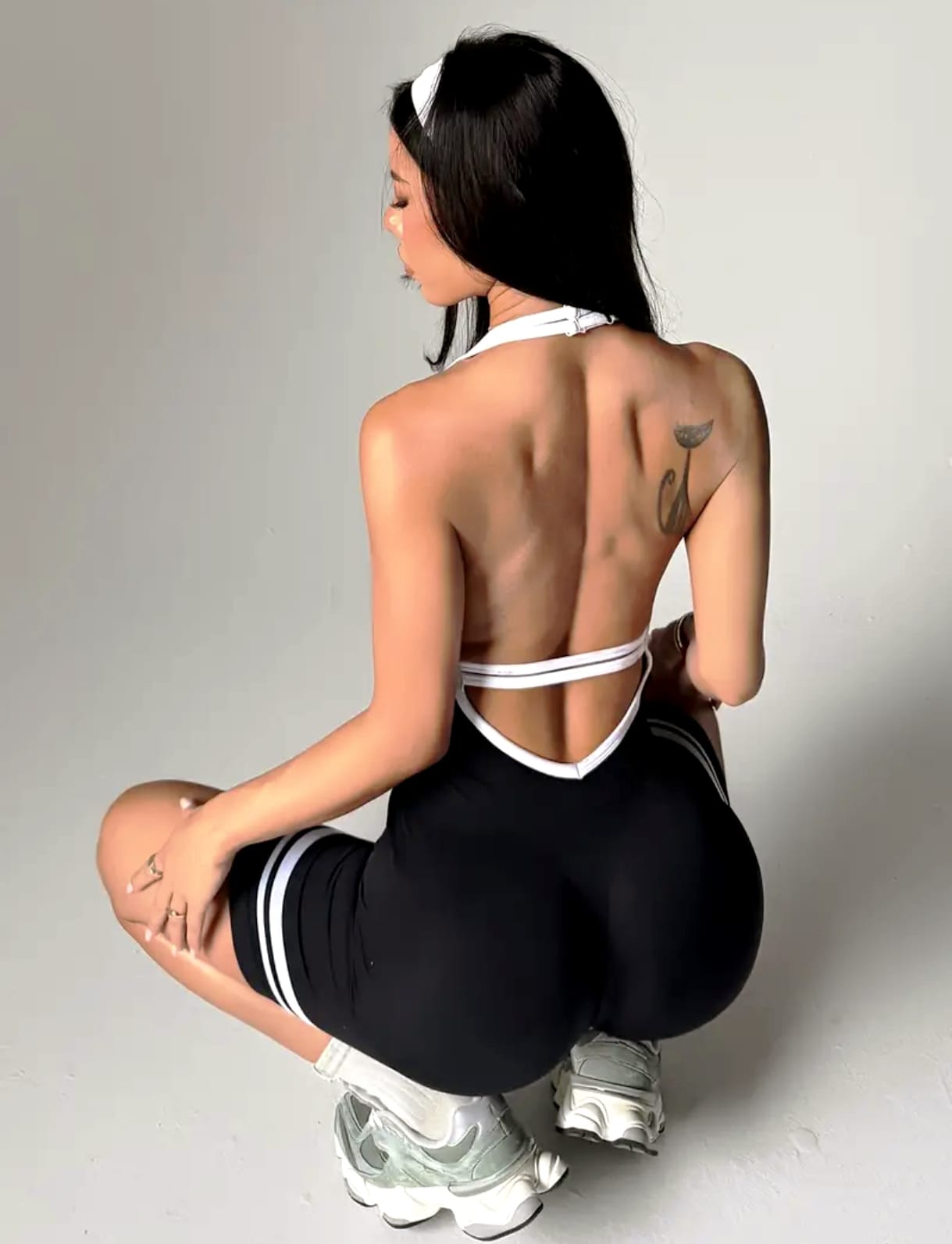 WhatsApp Image 2026-02-27 at 2.07.48 PM (4) Enterizo Deportivo Seamless Push Up - Negro Ref. 5495 - Imagen 1