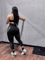 Lycra Leggings Deportivo Push Up Con Malla - Negro Ref. 1555 - Imagen 2