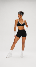 Conjunto Deportivo Crop Top Short Push Up - Negro Ref. 5470 - Imagen 3